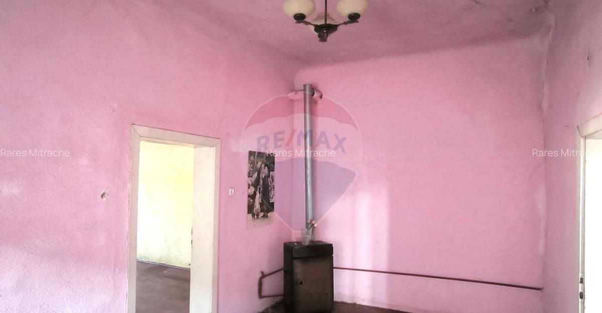 Casa cu istorie in inima Dumbraveniului 15 min. de... - 35