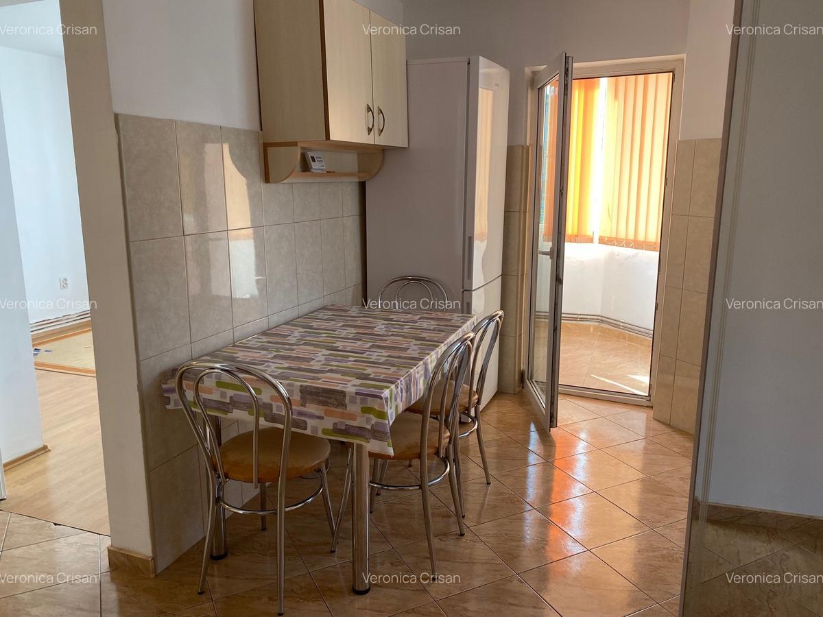 Apartament 2 camere Grigorescu, str. Alexandru Vlahuta, et.3/4, 2 balc, dec - 3