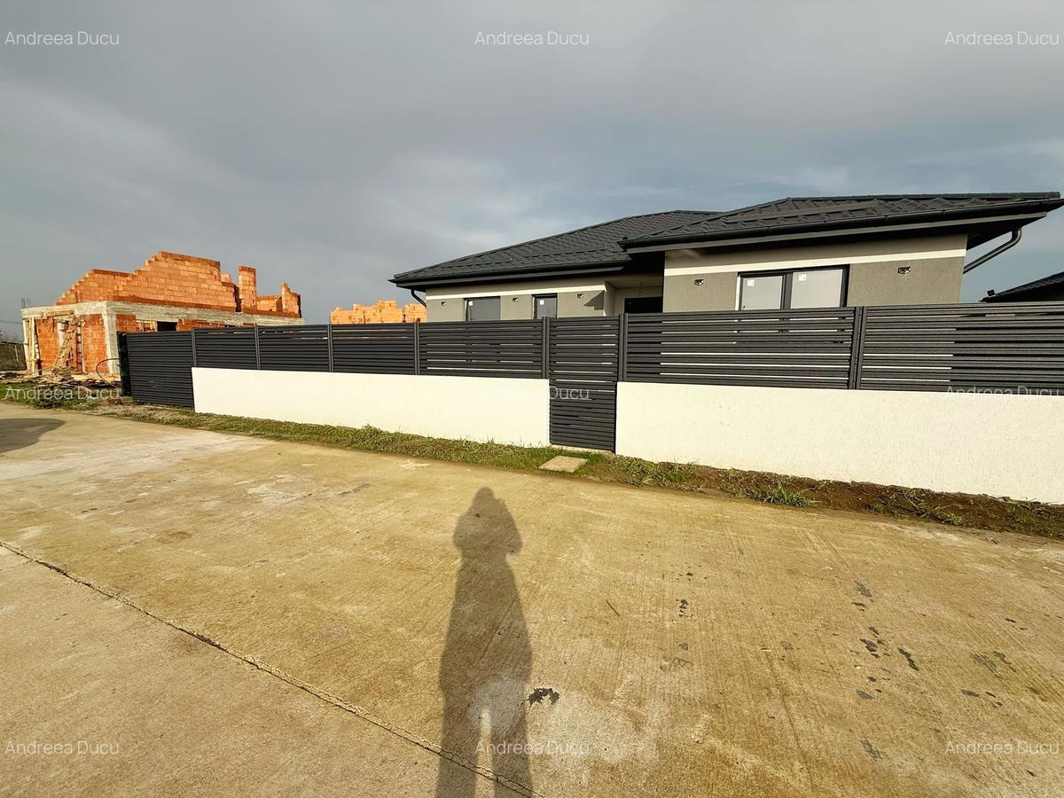 Casa moderna / 3 Camere / 2 Bai / Curte amenajata - 3