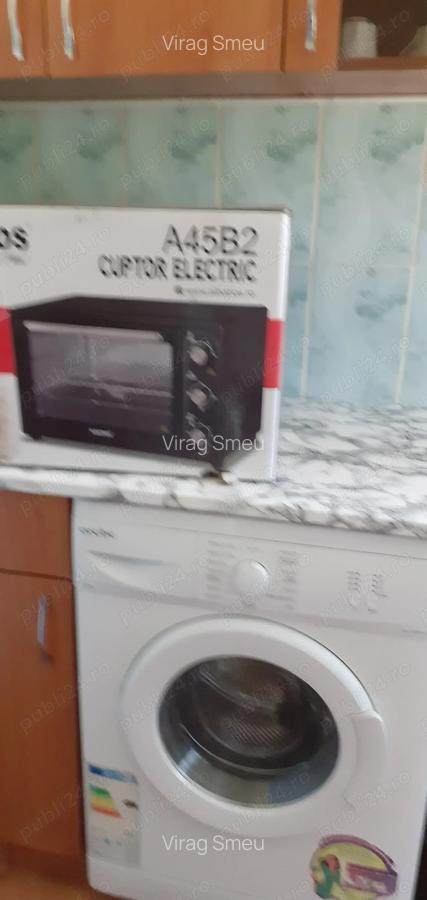 Inchiriez apartament in Resita 2 camere vis-a-vis de Universitate - 9