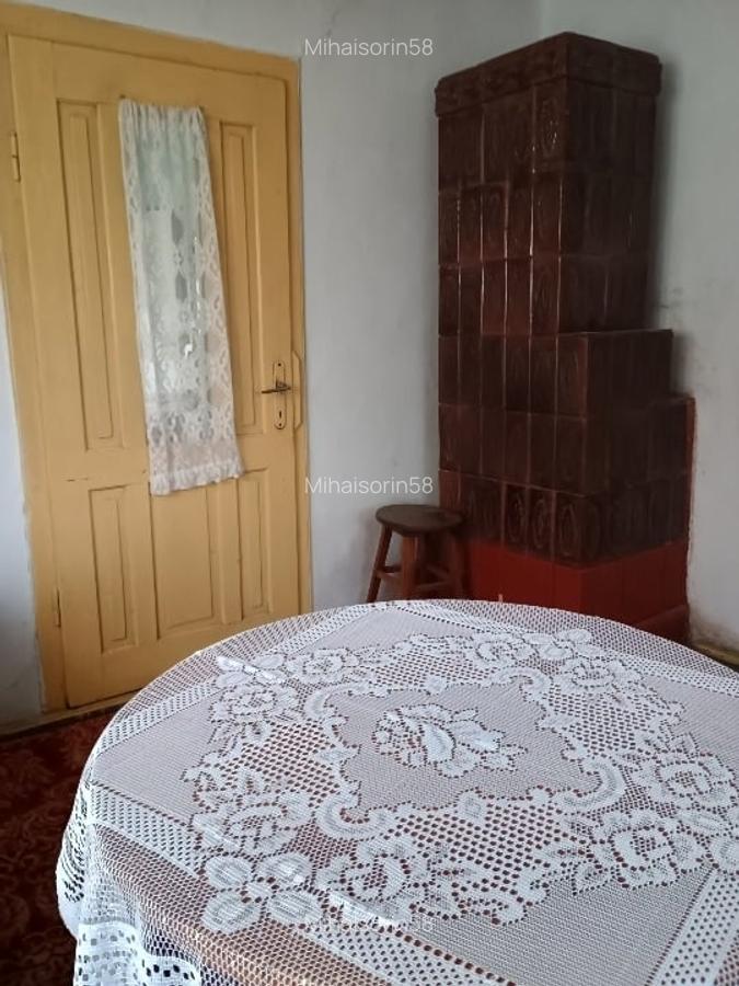 Casa de vânzare la tara - 6