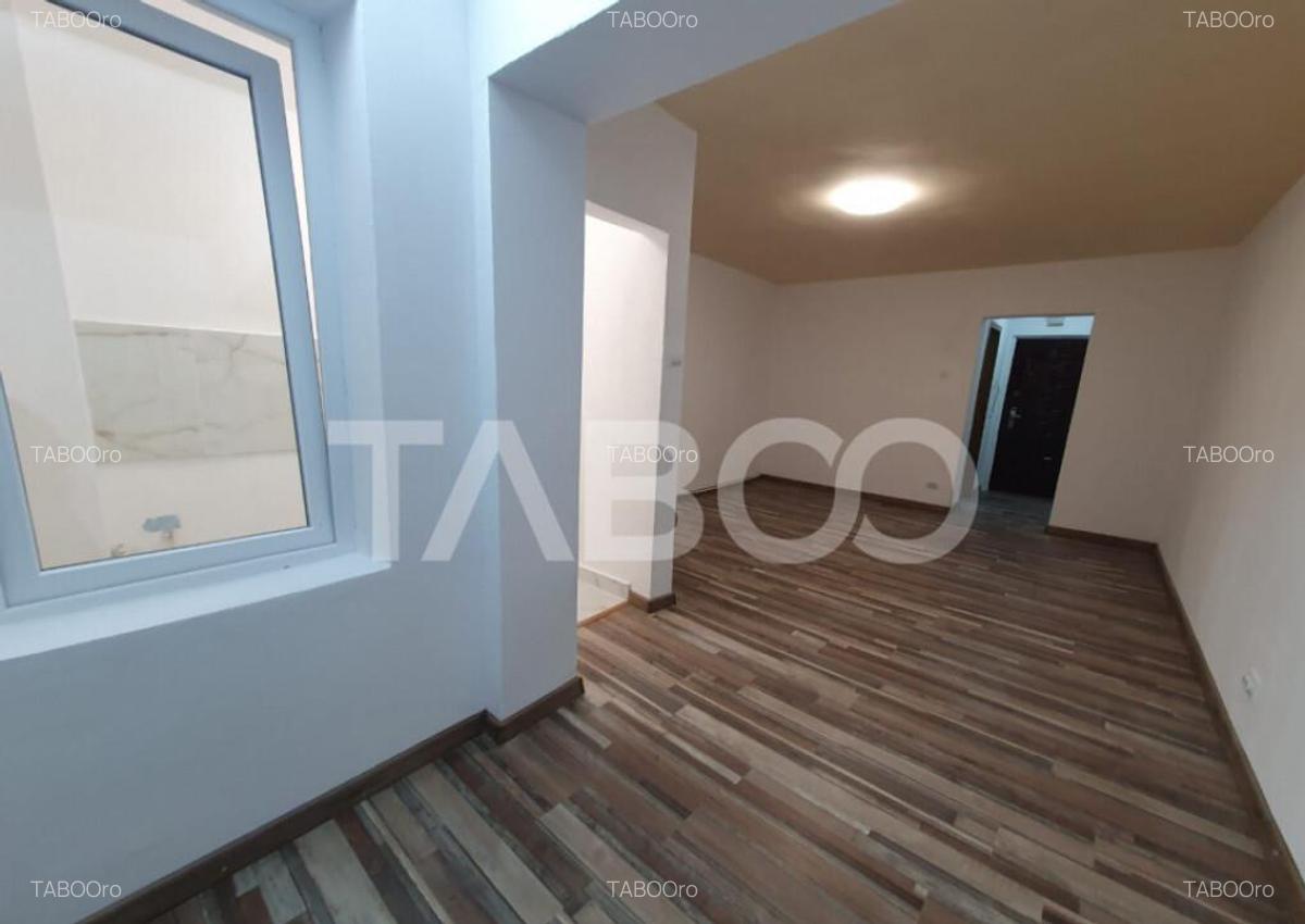 Garsoniera de vanzare 27 mp parter zona Tudor Vladimirescu - 3