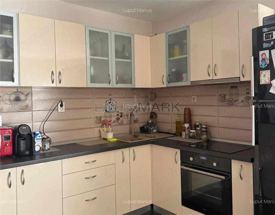 Vila individuala Sanandrei, la asfalt, zona superba COMISION 0! - 9