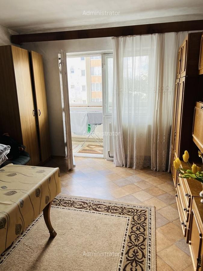 Apartament 3 camere Tractorul decomandat,114500 Euro - 3
