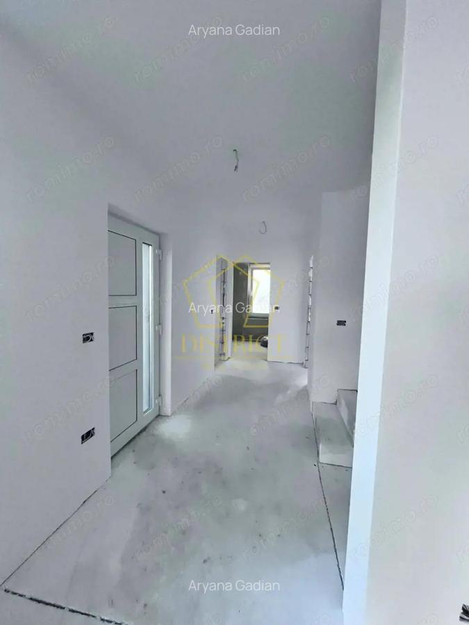 Duplex modern cu 4 camere si 3 bai | Mosnita Noua - 9
