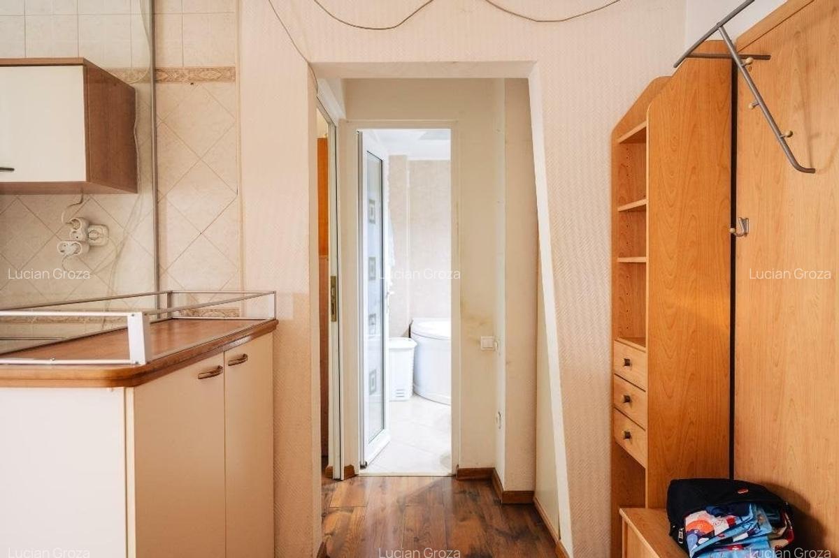 Apartament cu 2 camere decomandat, mobilat în Decebal - 6