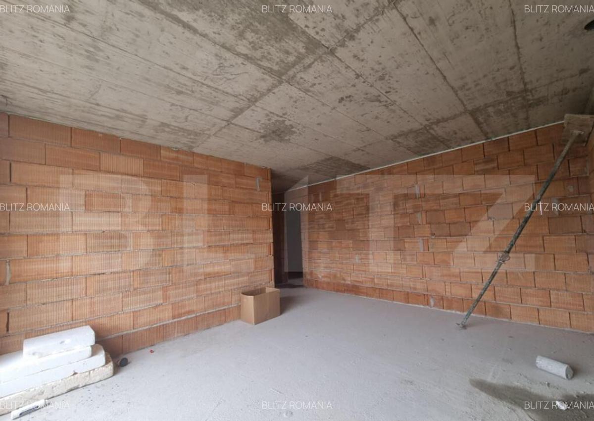 Apartament cu priveliste, 2 camere, 42 mp, terasa 10 mp, zon - 2