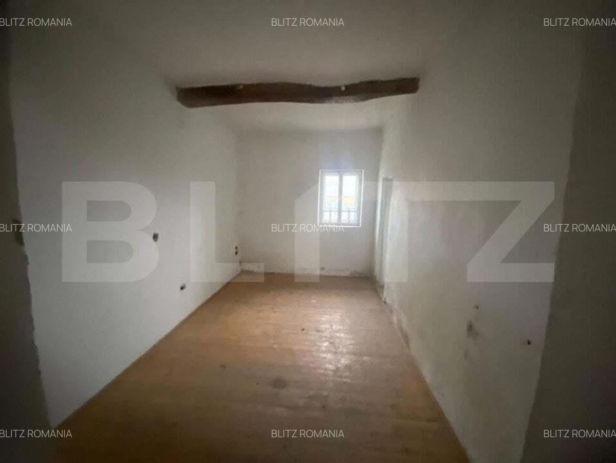 Casa individuala renovabila, 7 camere, 219mp utili, 647mp teren, Remetea Mare - 11
