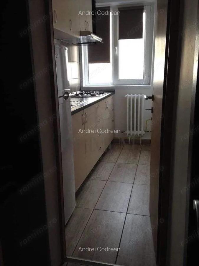 Dacia - 2 Camere - Etaj intermediar - Amenajat - 1