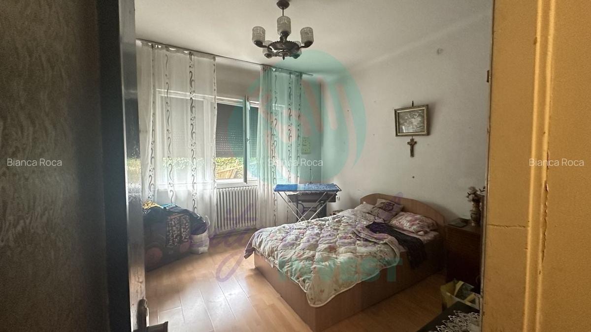 VILA cu 2 apartamente in apropiere de Piata Alba Iulia - 6