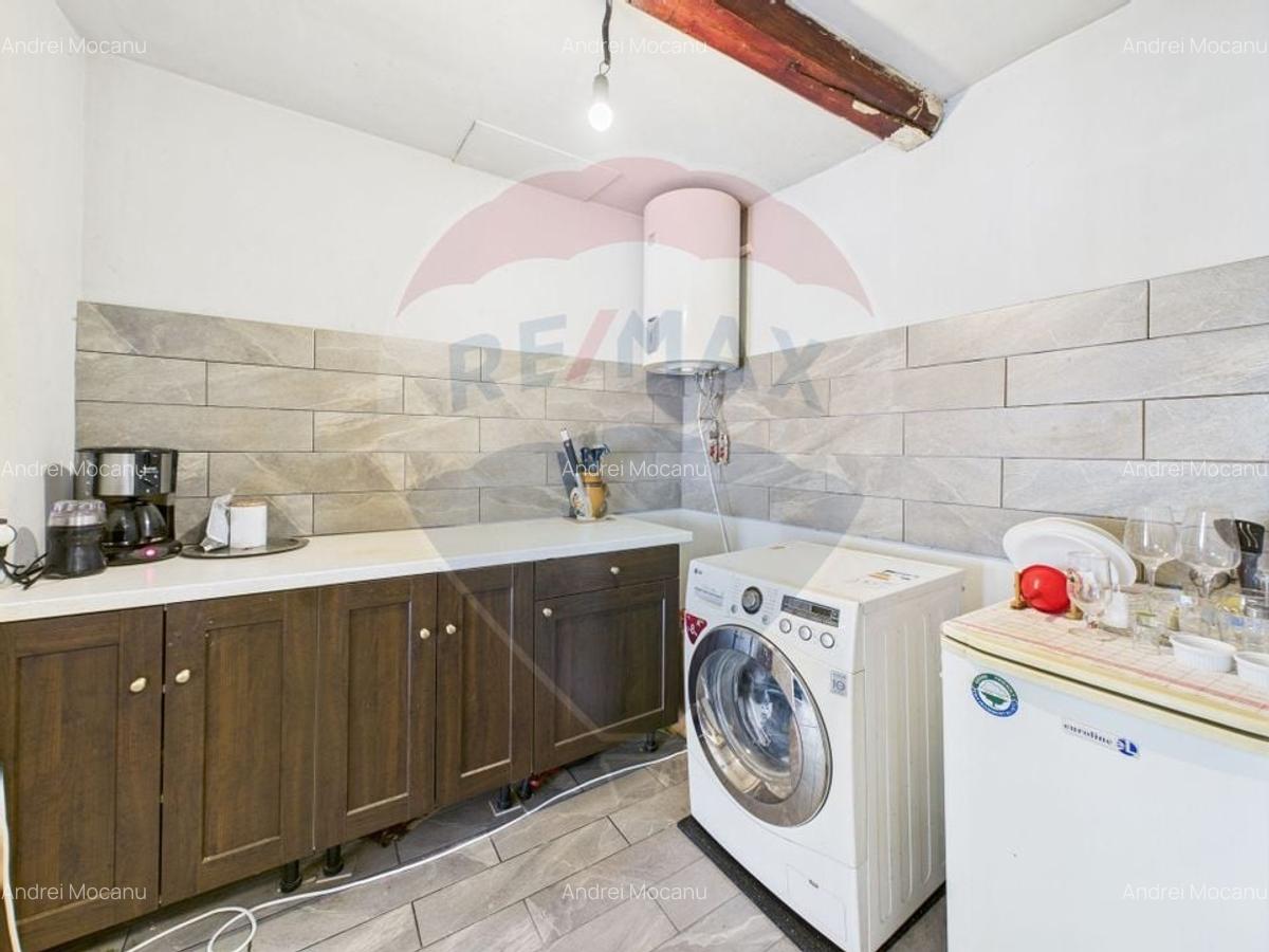 Comision 0%|Casa de vanzare Codlea| 2 camere| Curte interioara| - 4