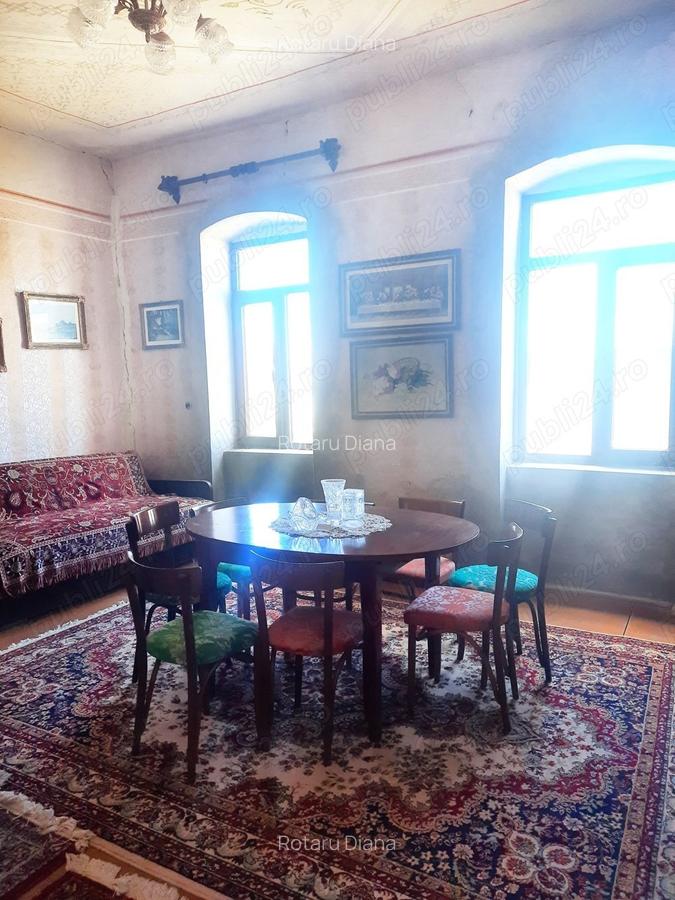 Casa de vanzare, langa biserica, in zona centrala, in comuna Pilu, jude?ul Arad - 6