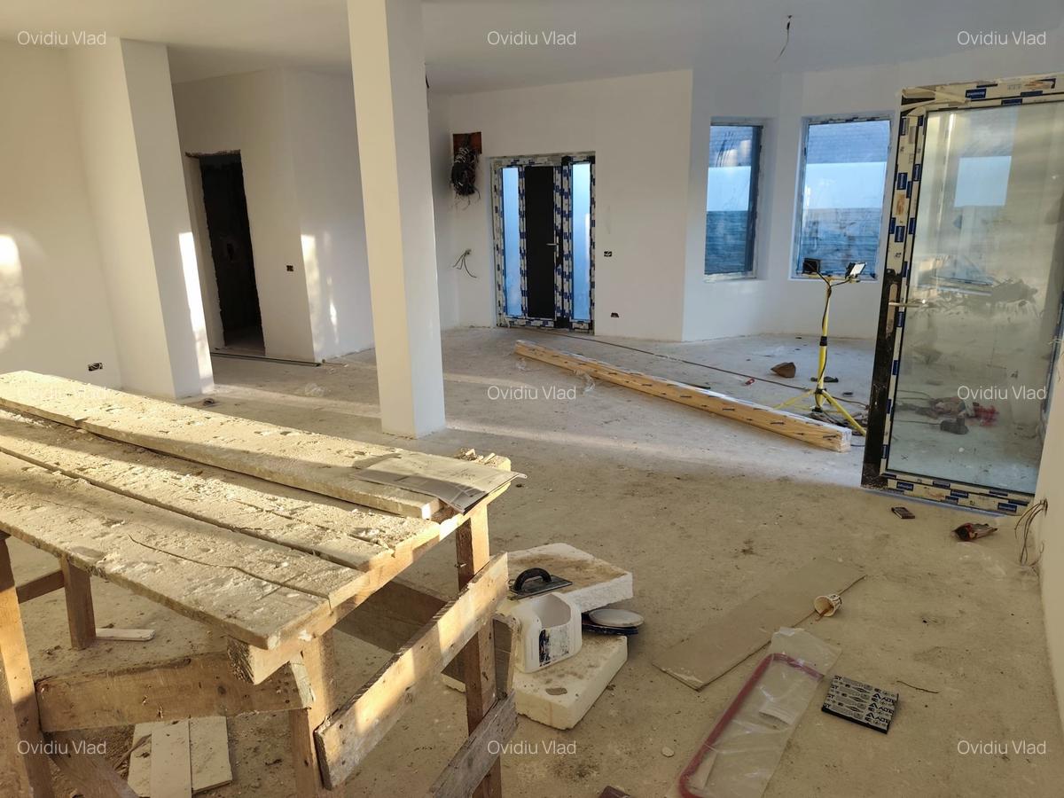 FARA COMISIOANE in Gulia vatra Satului la drum asfaltat casa 4 camere 2 bai P+M - 14