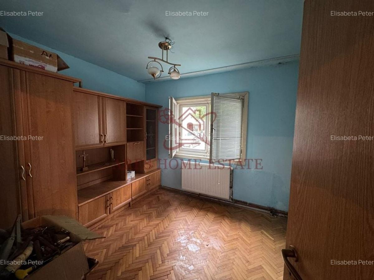 Decomandat. Centrala proprie. Langa Nora. 2 bai. Garaj. - 4