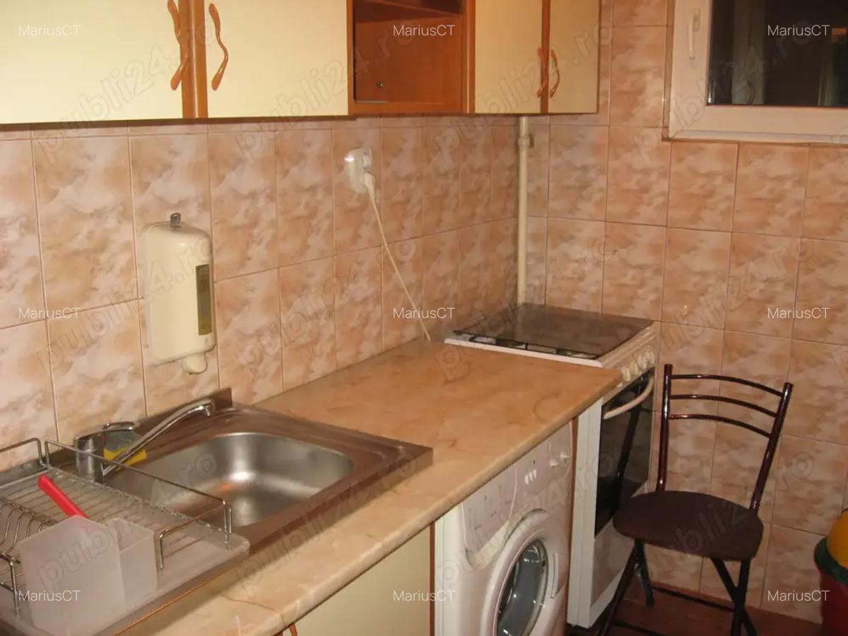 Proprietar 2 camere Titan metrou 1 Decembrie - 3