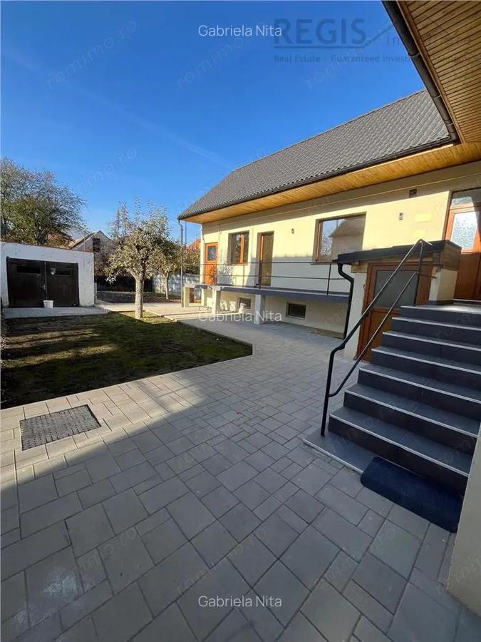 CASA 3 camere, PARCARE, CURTE CENTRAL - 29