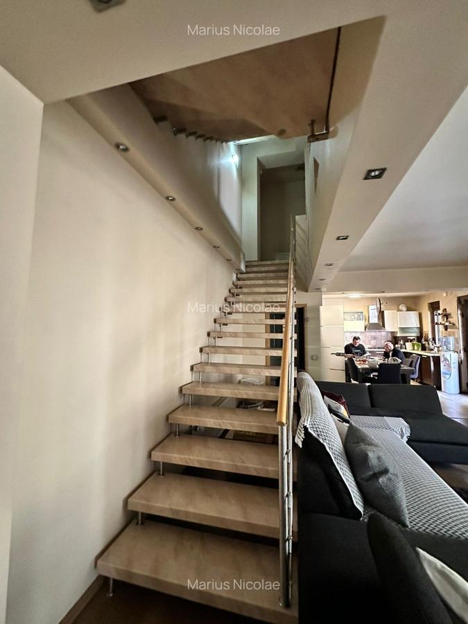 Piata Sudului Vila Individuala gata de mutat, 4 cam si 3 bai - 27