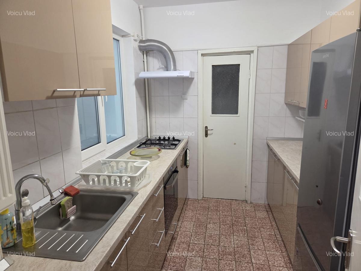 VICTORIEI- 4 CAM,130 MP,CENTRALA PROPRIE,MOBILAT CLASIC,FOARTE SPATIOS,900 EURO - 7