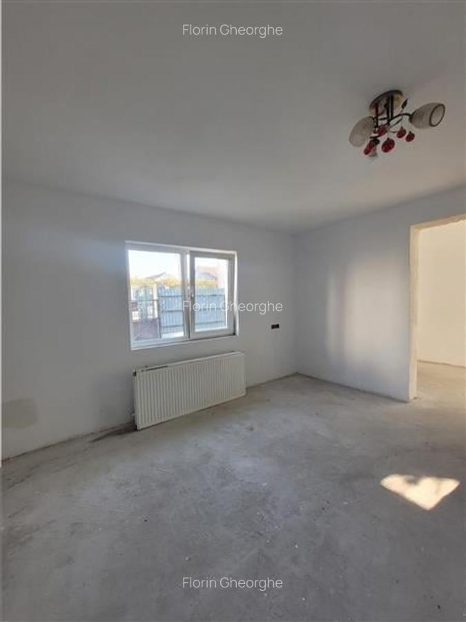 Oferta Unica - Casa La Alb si Teren de 300 mp, proprietate - Navodari, 85000 eur - 5