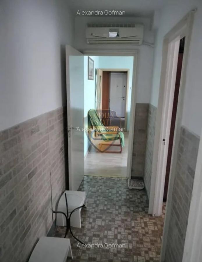 Apartament 3 camere, Tomis Nord , Izolat, balcon, centrala, aer conditionat - 2