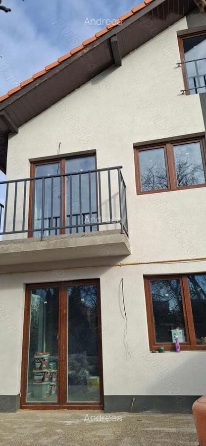 Vand casa unifamiliala - 2 Vand casa unifamiliala - 2