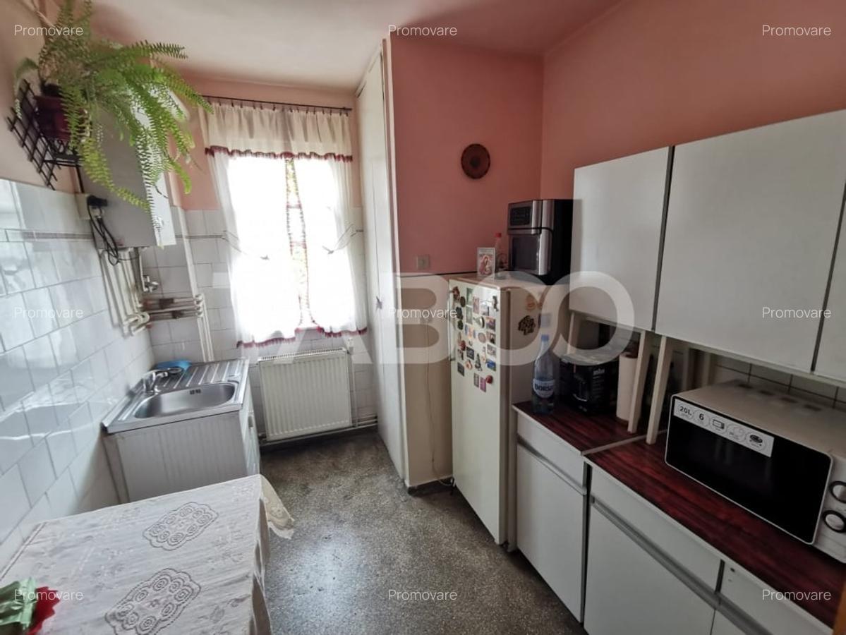 Apartament cu 3 camere la etajul 2 in zona Mihai Viteazul - 7