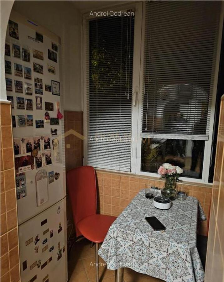 Lipovei - 2 Camere - Decomandat - Etaj 1 - Centrala termica - 7