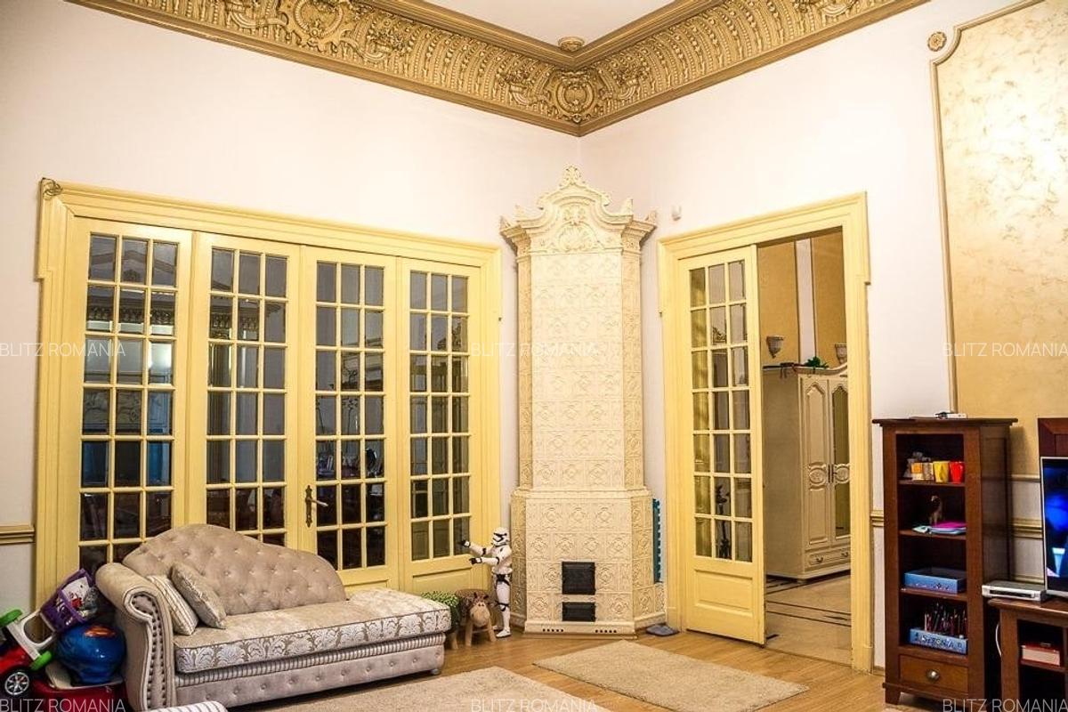 Apartament LUX 6 camere, 200 mp, terasa 25 mp, zona Traian - 17