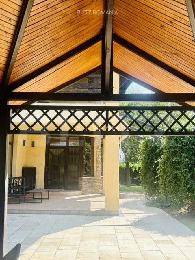 Proprietate de exceptie - resedinta de lux cu teren generos si dotari premium - 3
