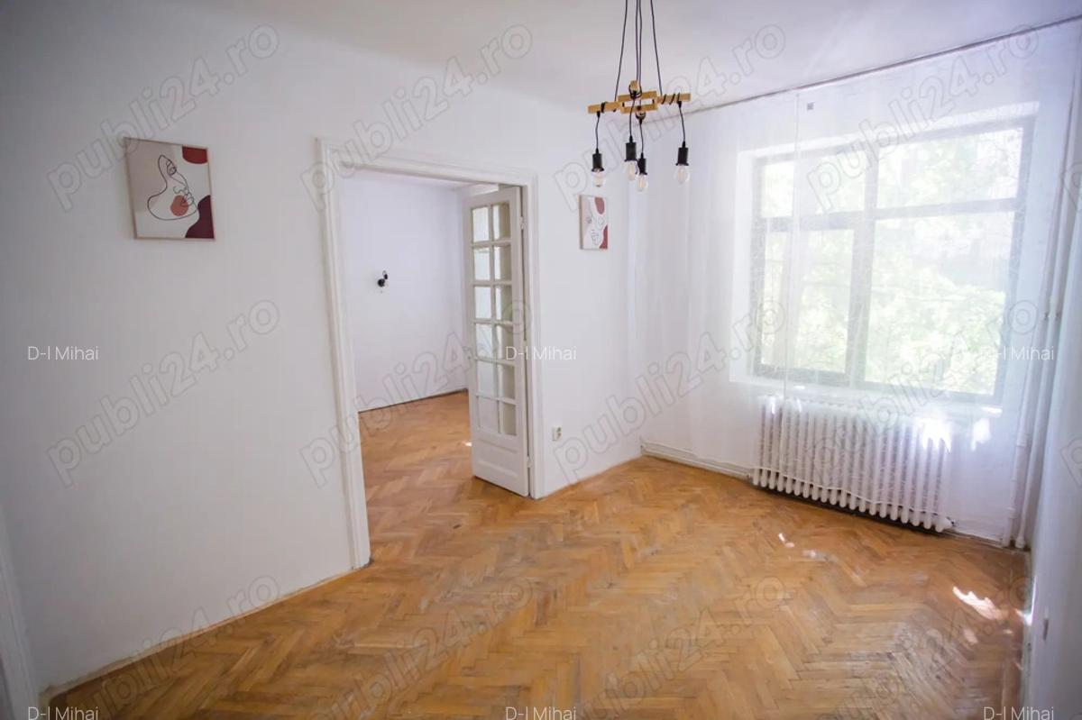 Inchiriez ap 2 cam nemobilat Bucuresti centru - 1