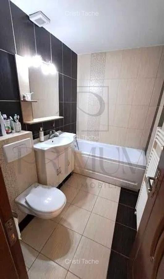 ARADULUI - BLOC IZOLAT - 3 camere - decomandat - centrala proprie - clima - 8
