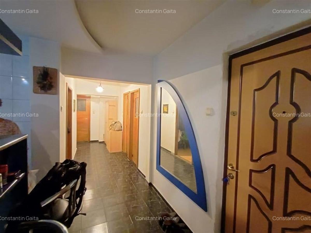 3 camere - 2 bai - Str. Viorele - Timpuri Noi - TIneretului - 15