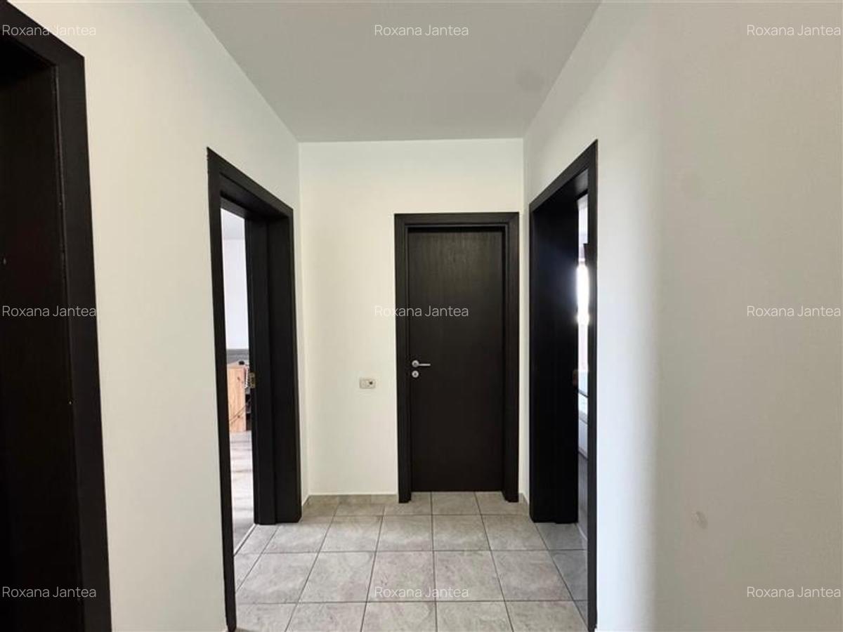 Apartament cu 2 camere decomandat, mobilat în Sânpetru - 11