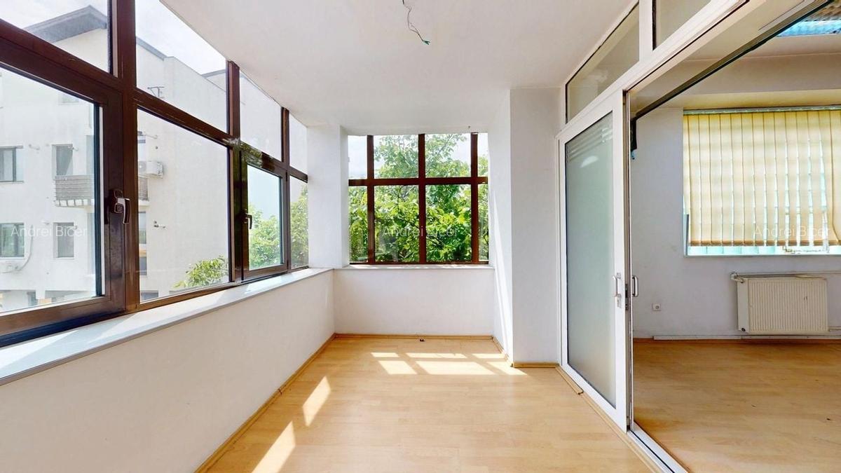 DAMAROAIA | Jiului | Chirie Casa 16 camere | 15 parcari + metrou 900m - 13