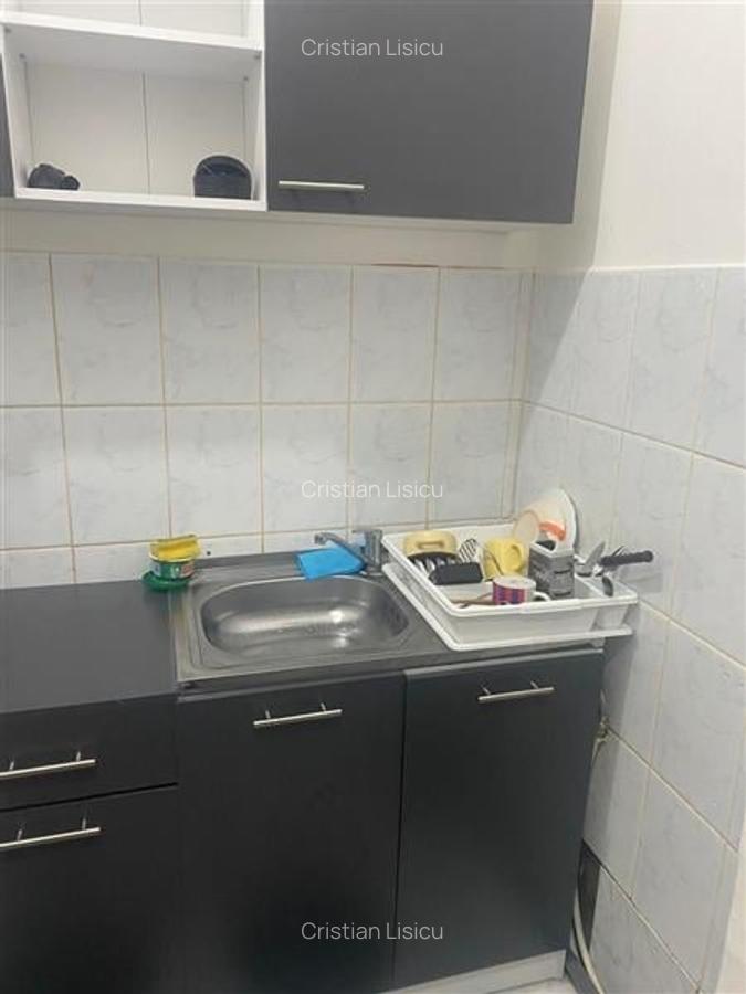Garsonieră semidecomandată în Lipovei - 8