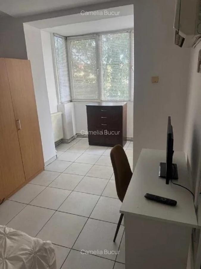Apartament cu 3 camere - zona Tudor Vladimirescu - 5