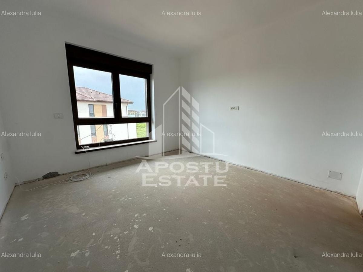 Apartament cu 3 camere semidecomandat în Giroc - 11