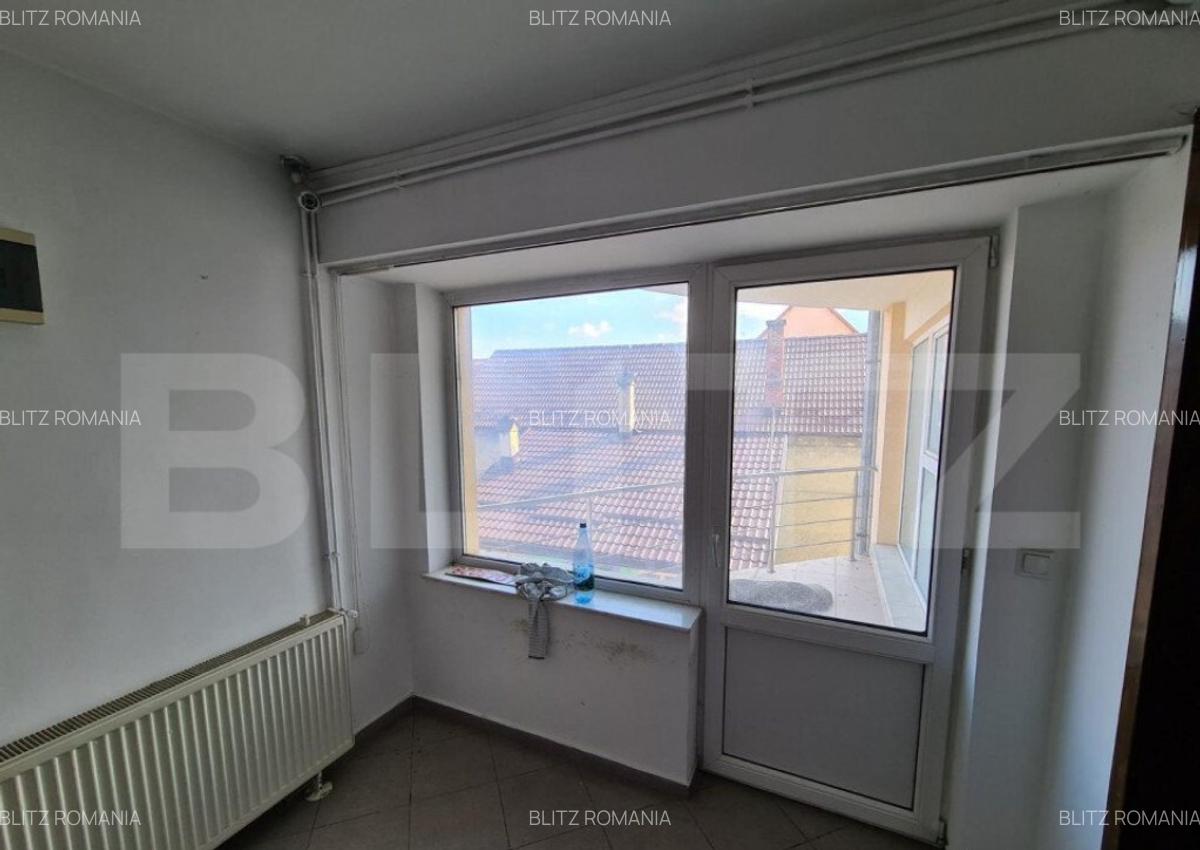 Casa, proprietate pretabila pentru sediu de firma + hala pro - 8