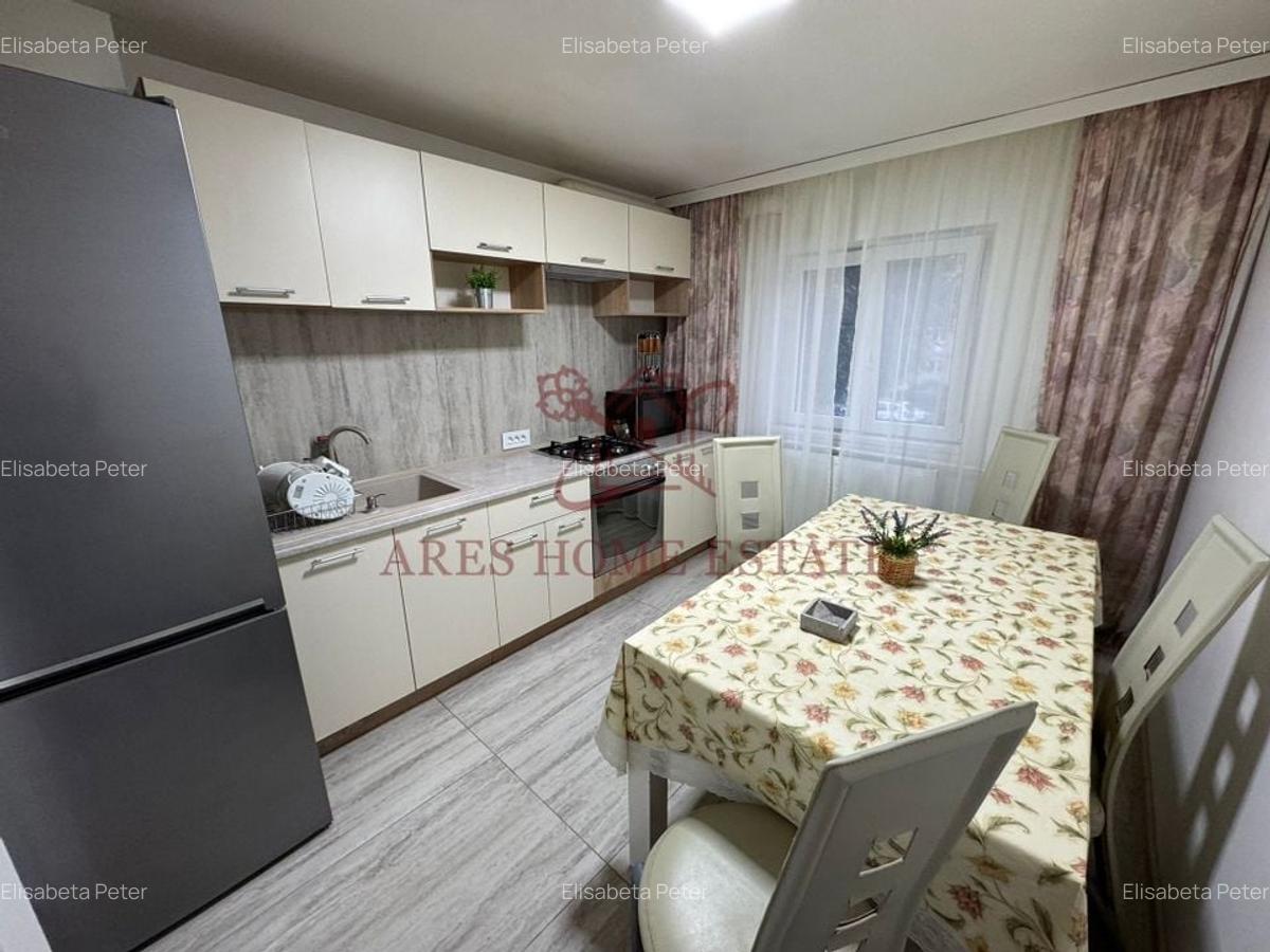 Zona Soarelui- Sud Plaza, 3 camere, 2 bai, etaj 1. Bucatarie inchisa. - 6