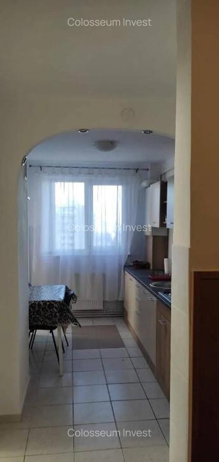 Apartament cu 2 camere,decomandat - zona Calea Bucuresti - 4