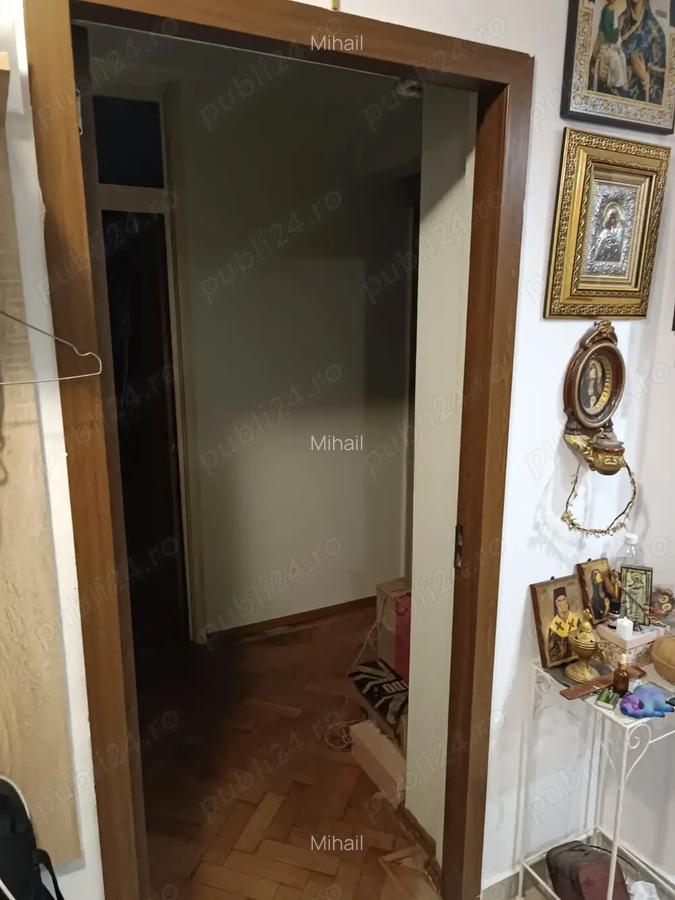Apartament 3 camere de vanzare zona Drumul Sarii - 4