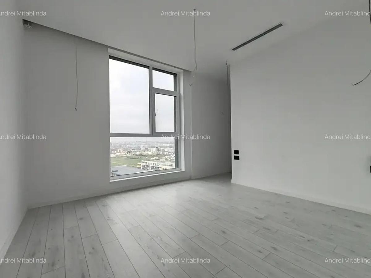 Apartament cu 5 camere decomandat în Titan - 9