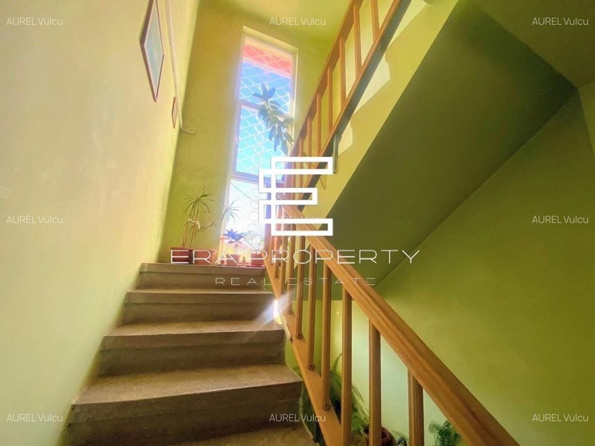 Casa individuală, 283 mp utili, teren 992 mp – zona Parcul Sub Arini - 9