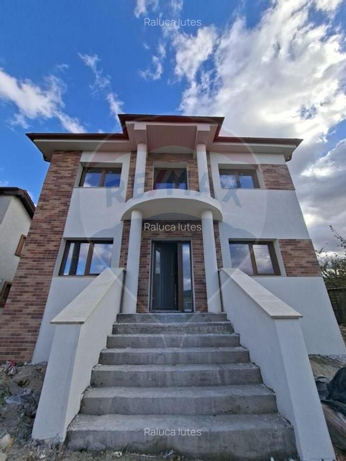 Casa cu 4 camere de vanzare in Dezmir, 700 mp de teren, COMISION 0% - 10