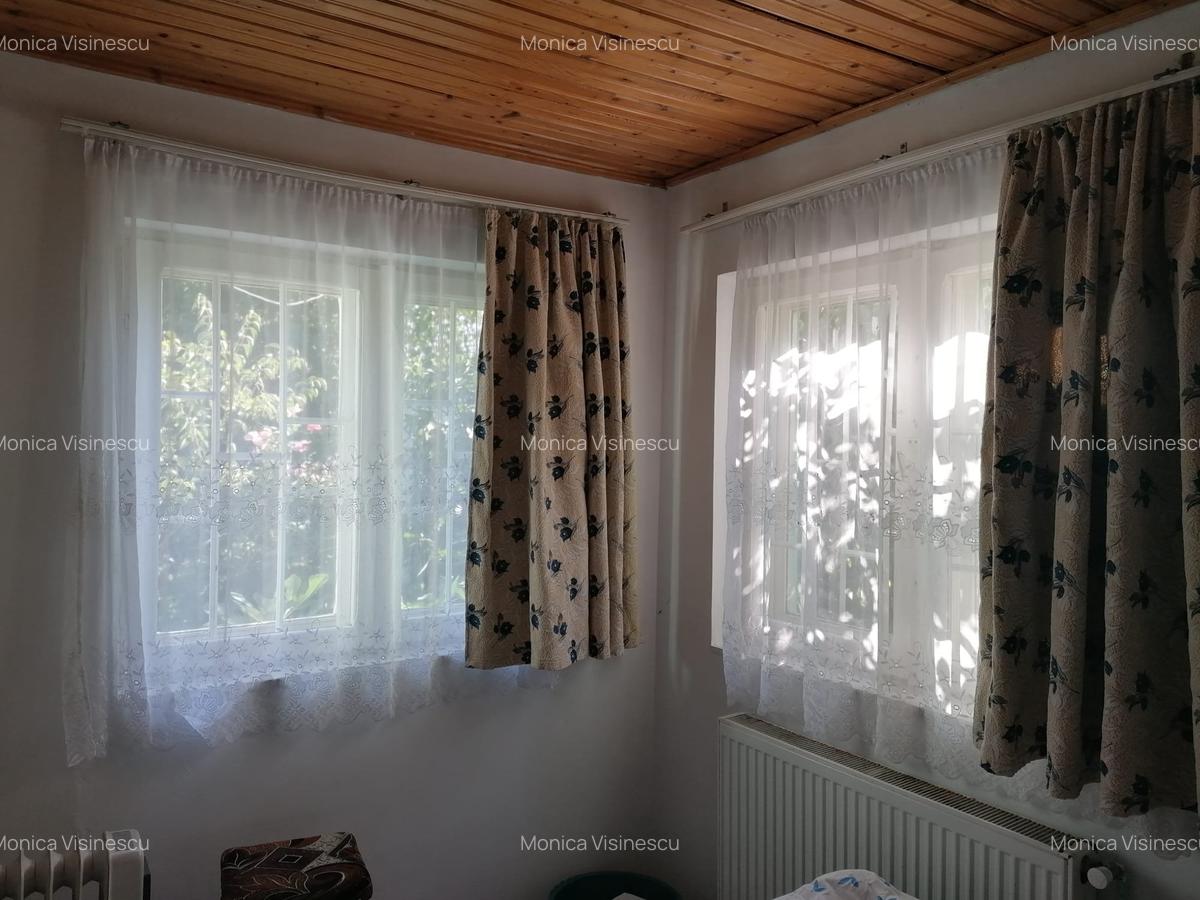 Singureni Stejaru casa intre paduri, cu teren 1600mp - 4