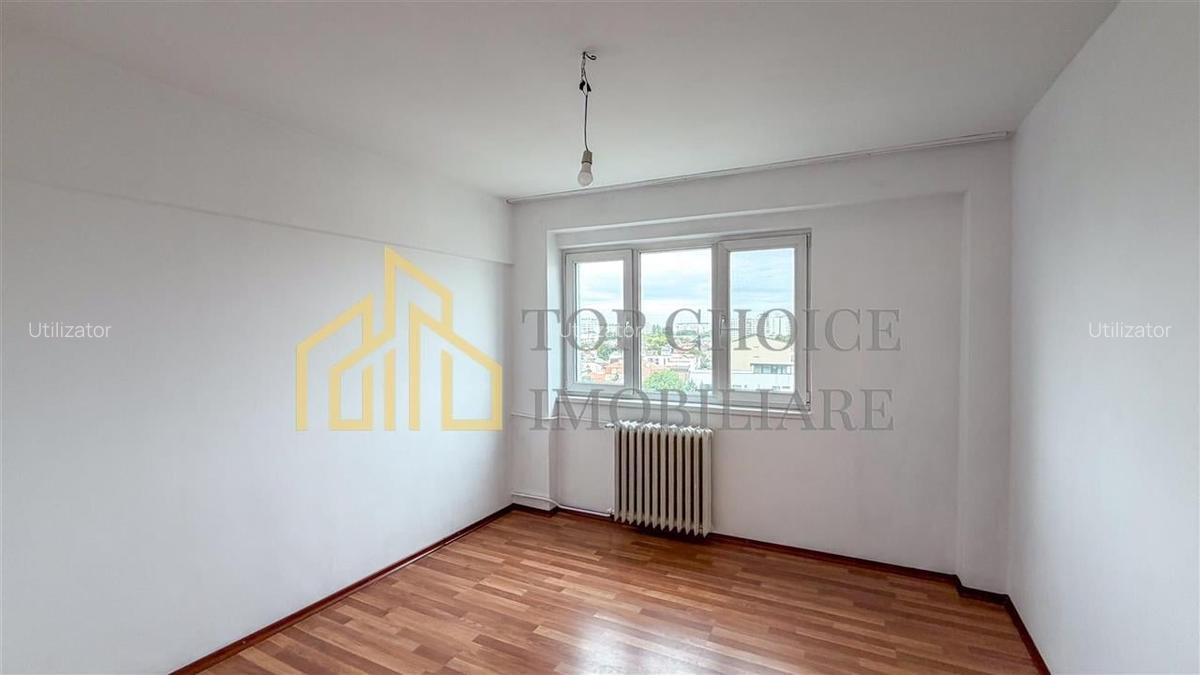 APARTAMENT 3 CAMERE CU VEDERE MIXTA  TITULESCU / VICTORIEI  75 MP - 18
