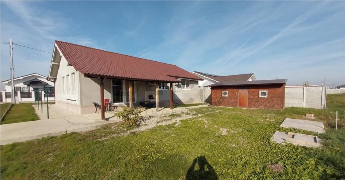 RECO Casa plan parter la cheie Santandrei - 2