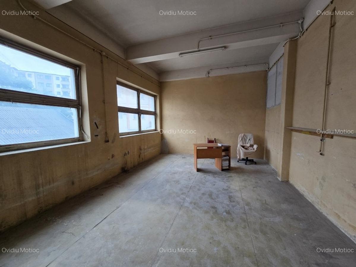 Spațiu industrial, 228 mp în Semicentral - 6