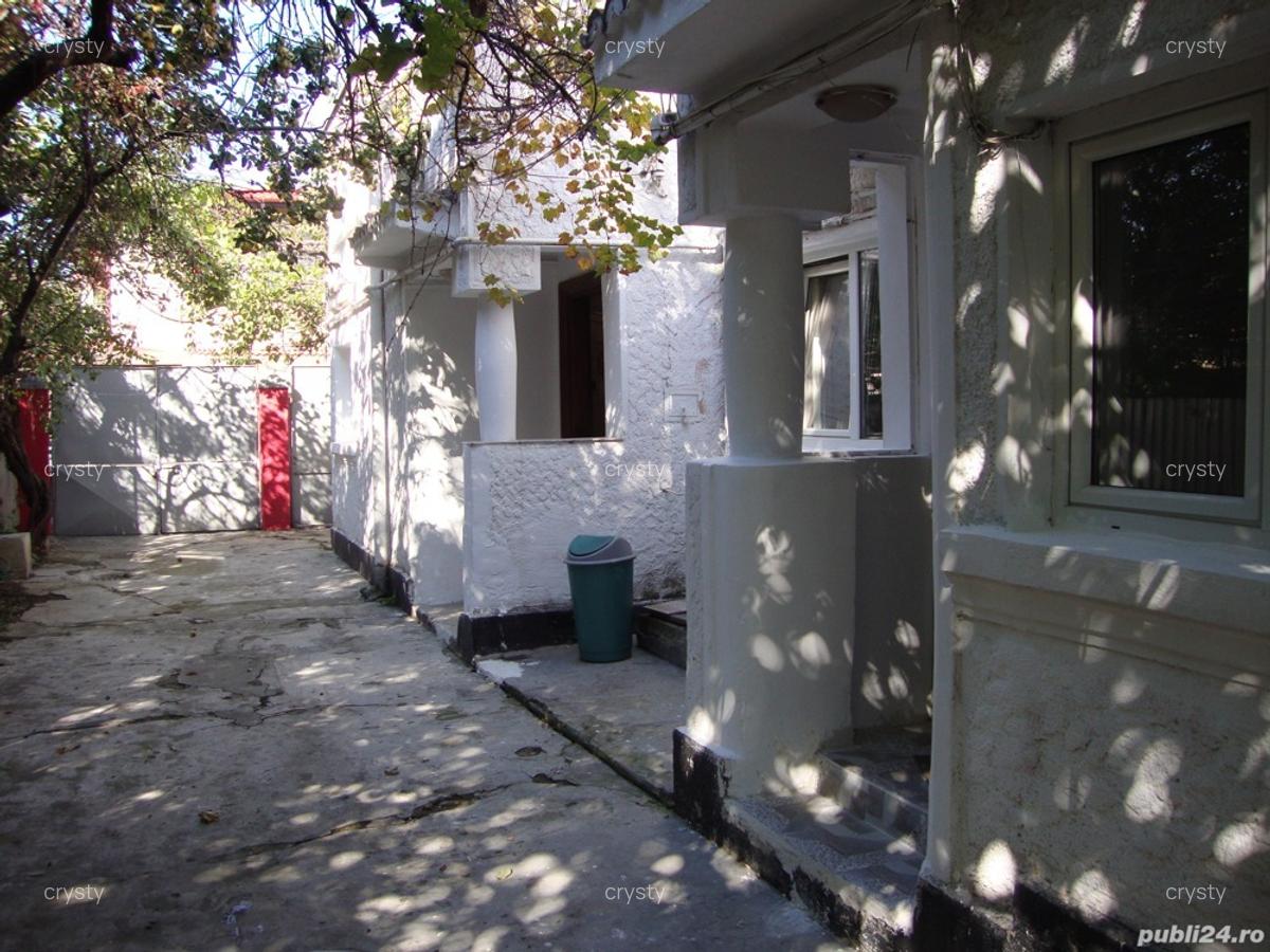Inchiriere casa la curte - 4
