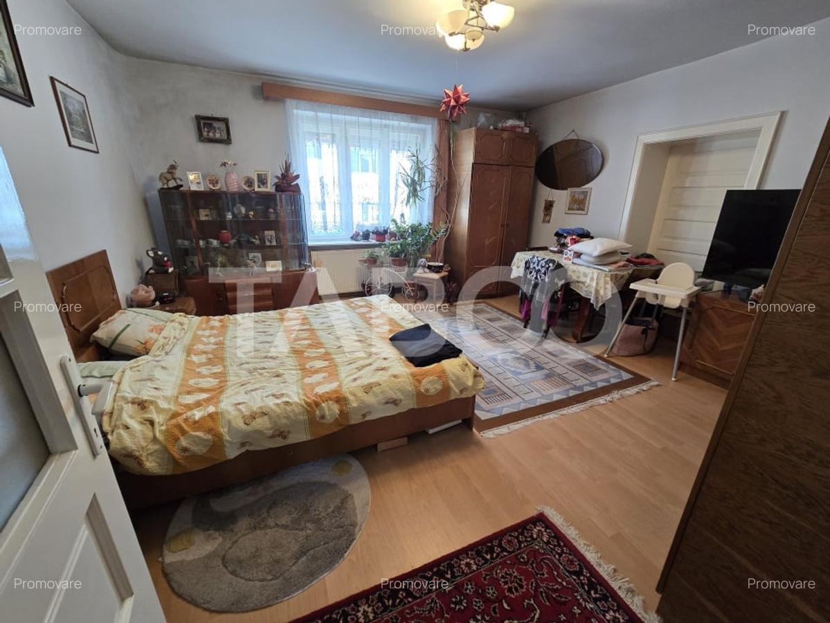 Casa individuala de vanzare teren 972 mp 2 garaje zona Sub Arini Sibiu - 10